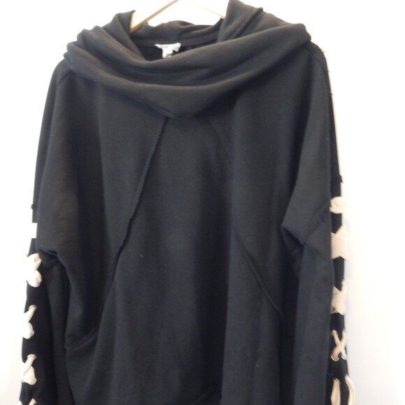 POL Black Lace-Up Sleeve Hoodie Sweatshirt - Elements Unleashed - Picture 5 of 12